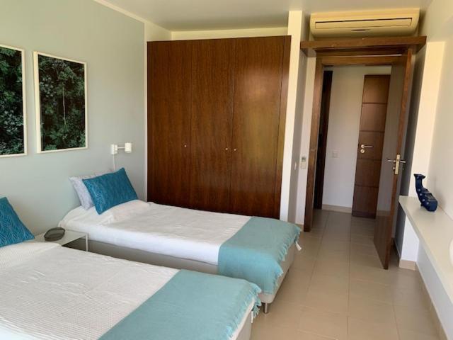 Ambassador Salgados Beach Suites Albufeira Exterior photo